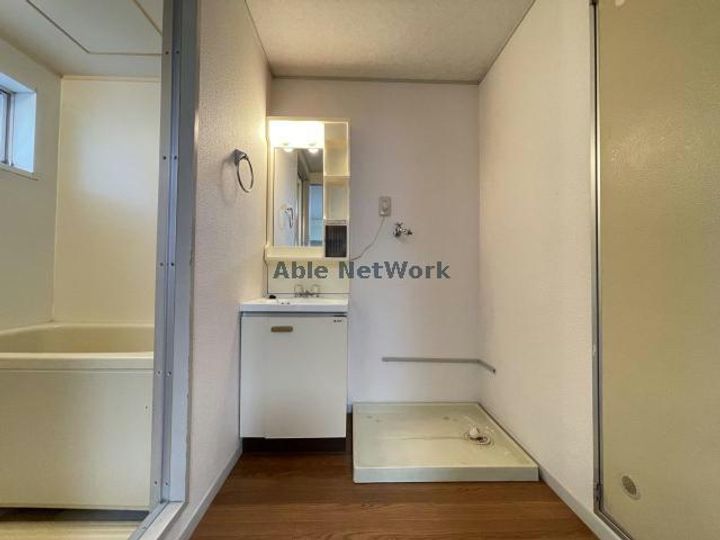 エルグラン芝原 西棟の内装