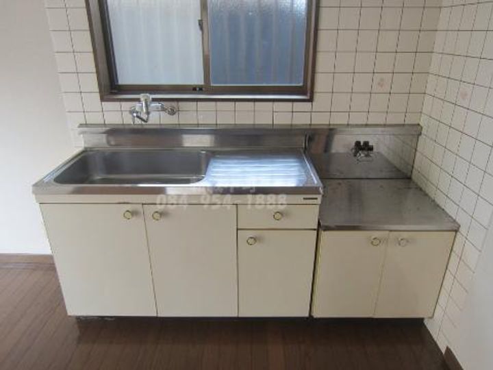 広島県福山市西新涯町2(一戸建)の賃貸物件のキッチン