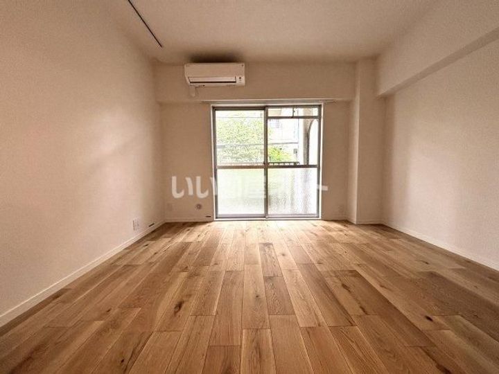 テングッド城西IIの居間