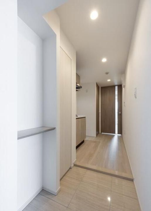 東京都江東区毛利1(マンション)の賃貸物件の玄関