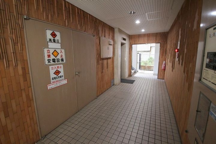 第2倉本ビルの外観