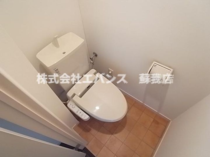 アルコバレーノシンメイの内装