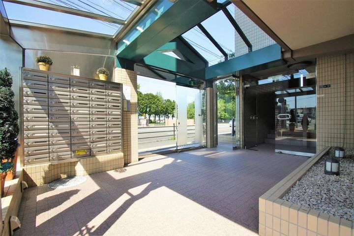 イーグルハイツ萩野町の地図