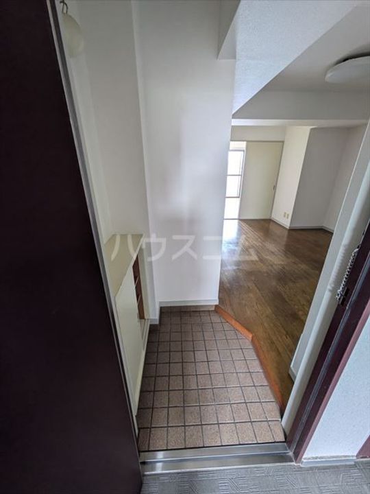 スカイパレスの玄関