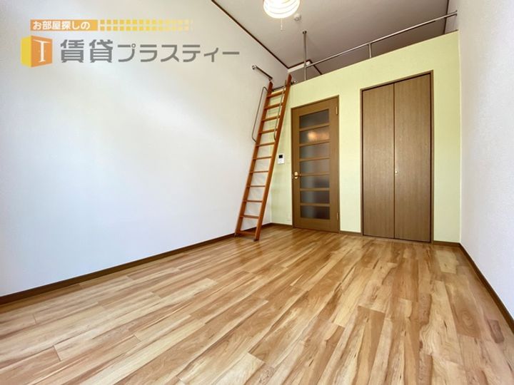 千葉県浦安市堀江6(アパート)の賃貸物件の居間