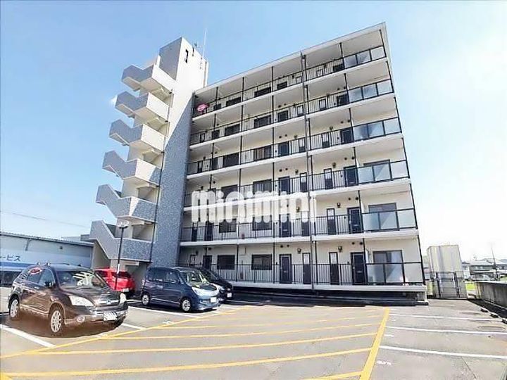 ウエストソシアの外観