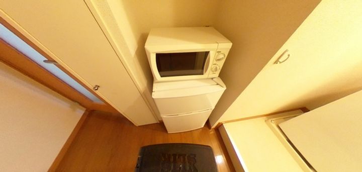 レオパレスルミエラの内装