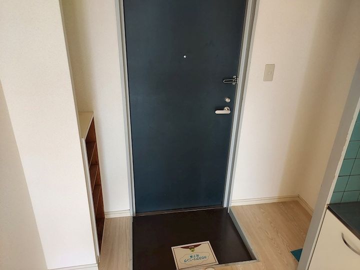 エンゼルモトスミの玄関