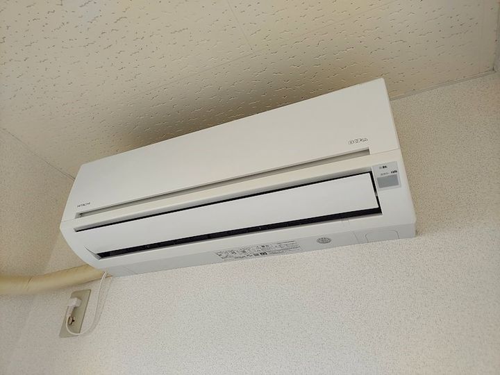 エンゼルモトスミの内装