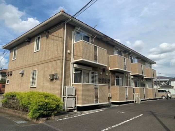 グリーンハイツの外観