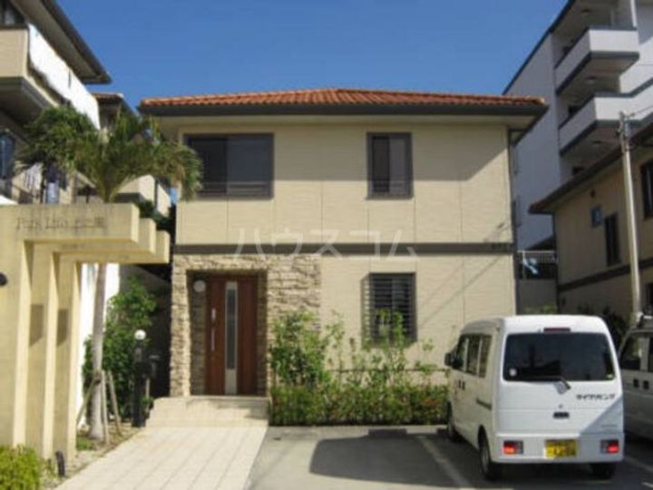 沖縄県那覇市上之屋1(一戸建)の賃貸物件の外観