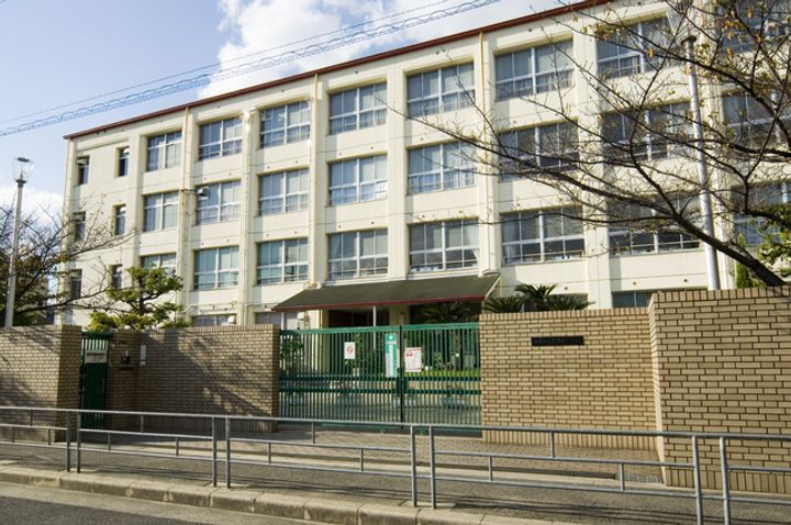 UR新豊里の周辺