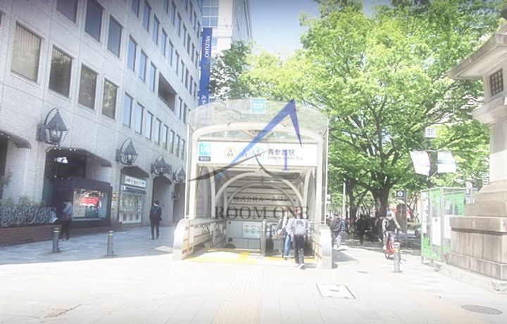 東京都港区南青山7(アパート)の賃貸物件の周辺