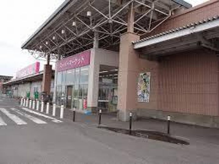 ラミアール花畔の周辺