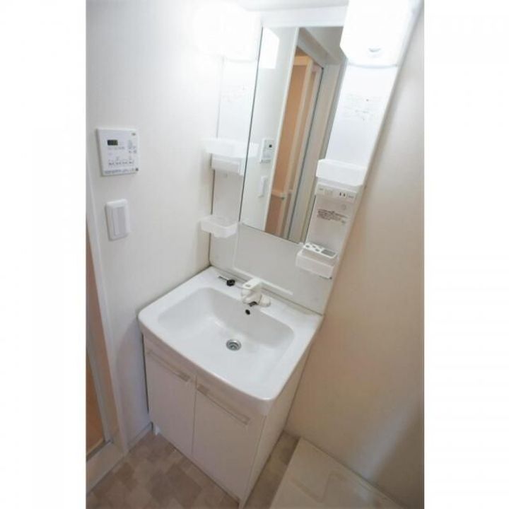 東京都新宿区早稲田南町(マンション)の賃貸物件の内装