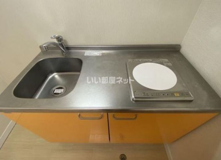 栄町ビルの内装