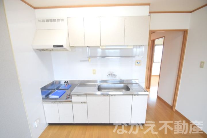 徳島県小松島市金磯町(マンション)の賃貸物件のキッチン