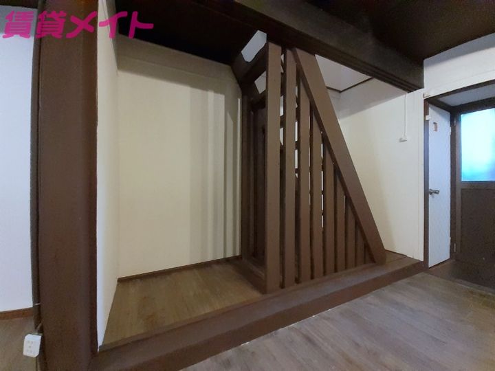 三重県四日市市富田一色町(一戸建)の賃貸物件の地図