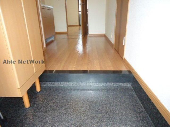 愛知県碧南市浅間町4(アパート)の賃貸物件の玄関