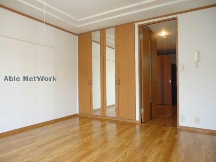 愛知県碧南市浅間町4(アパート)の賃貸物件の居間