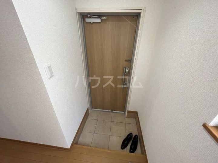 サンビレイ3の玄関