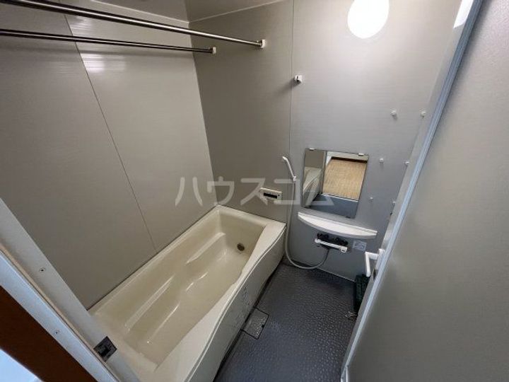 サンビレイ3の風呂