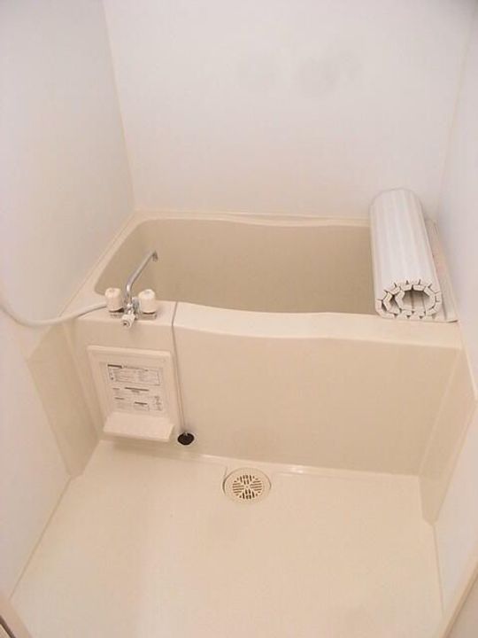 シェ・モア目黒IIの風呂