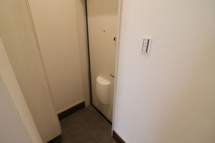 福島県伊達市川原町(アパート)の賃貸物件の玄関