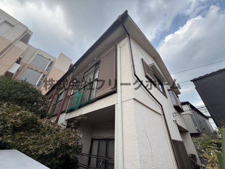 東京都三鷹市下連雀8(アパート)の賃貸物件の外観