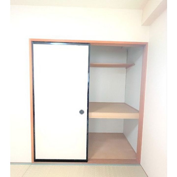 モンセーヌ堀川の内装