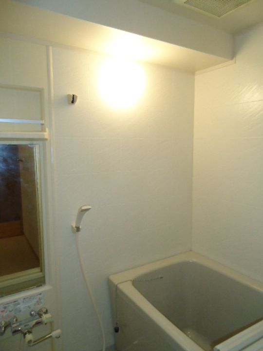 神奈川県横浜市都筑区中川中央1(マンション)の賃貸物件の風呂