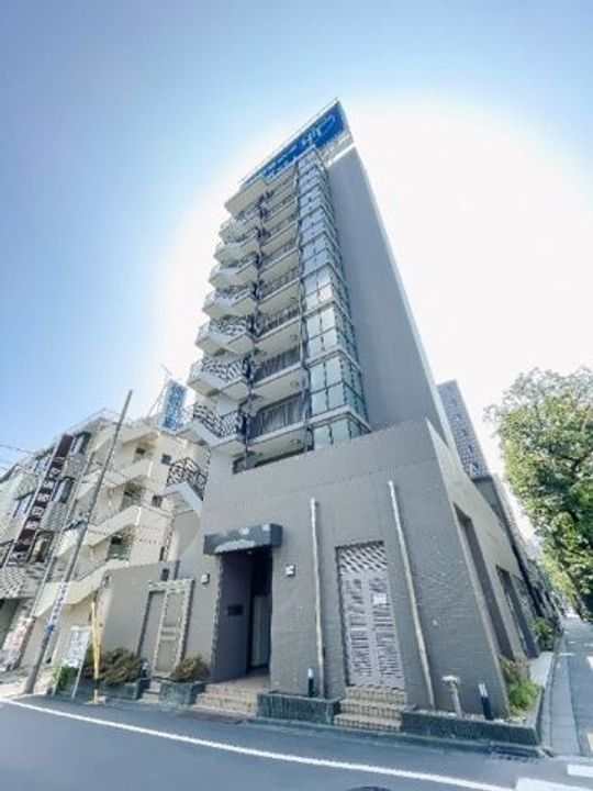 東京都新宿区水道町(マンション)の賃貸物件の外観