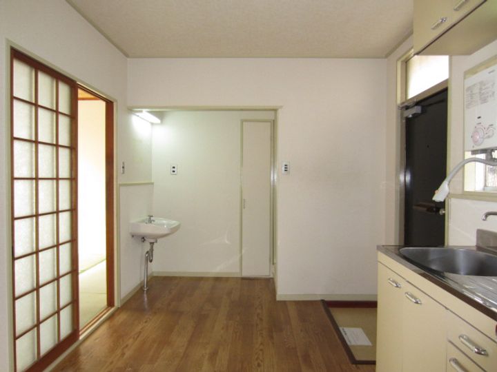 マンションみどりの居間