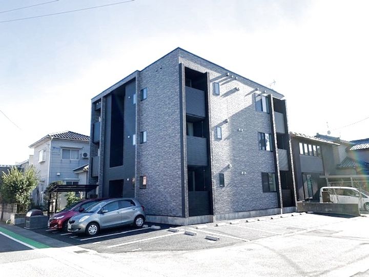 Crest Minoriの外観