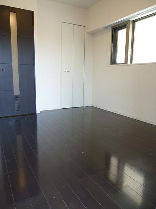 プロシード都立大学2の居間