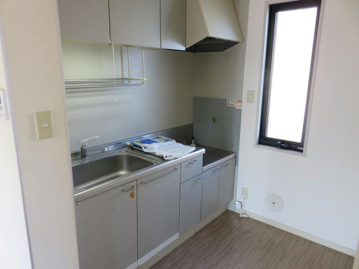 クレセントAのキッチン