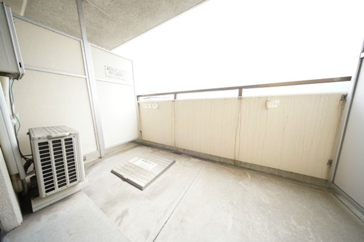山口県下関市南部町の賃貸マンションの内装