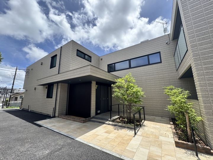 (シニア限定)ヘーベルヴィレッジ横浜中山~フクゥール横浜中山~の外観