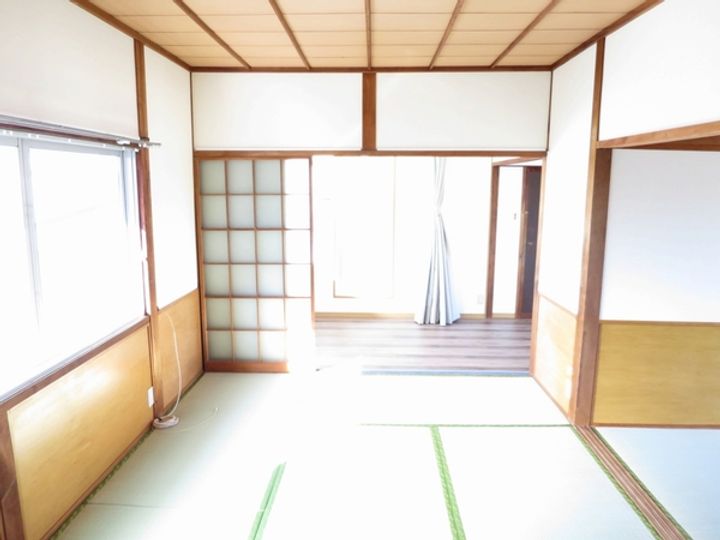 高知県高知市前里(一戸建)の賃貸物件の居間