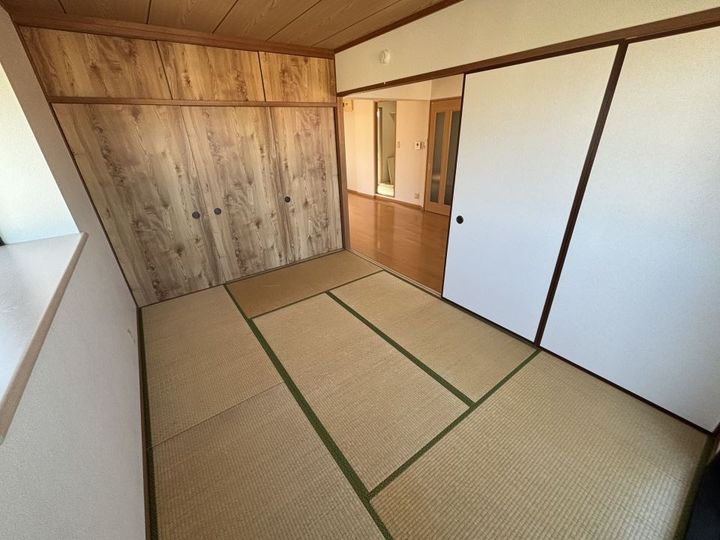 シャローム・Yの内装