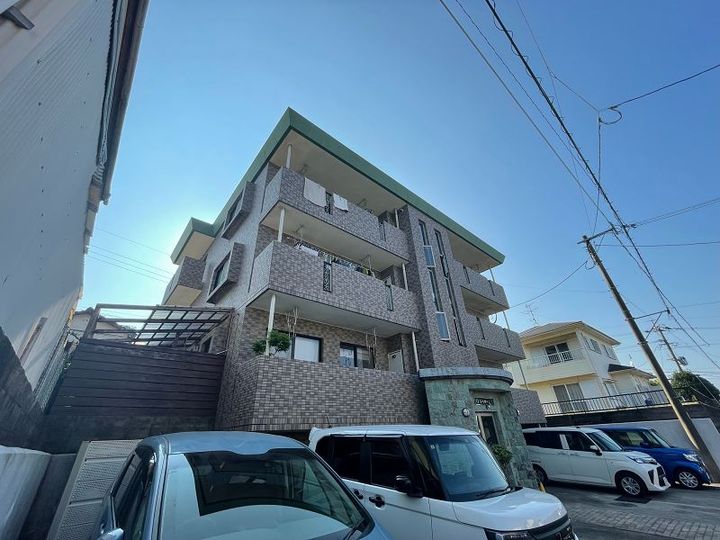 シャローム・Yの外観