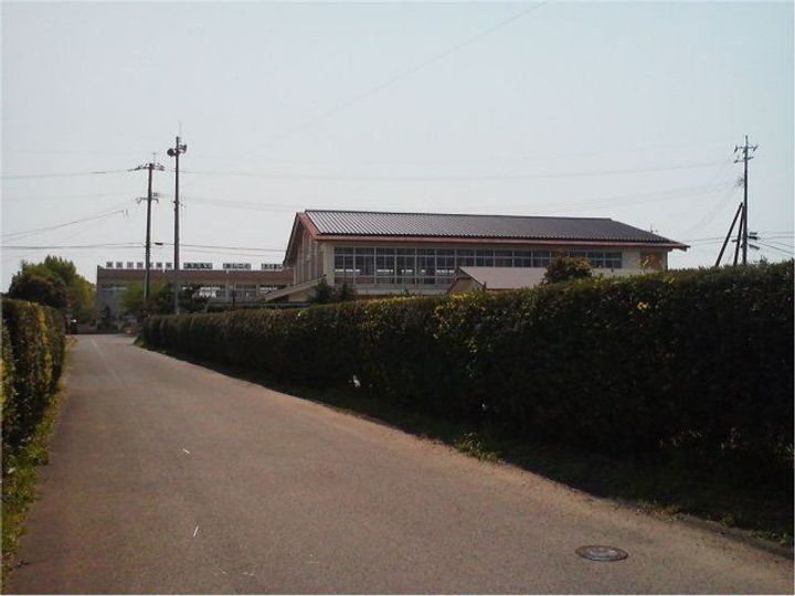 シャローム・Yの周辺