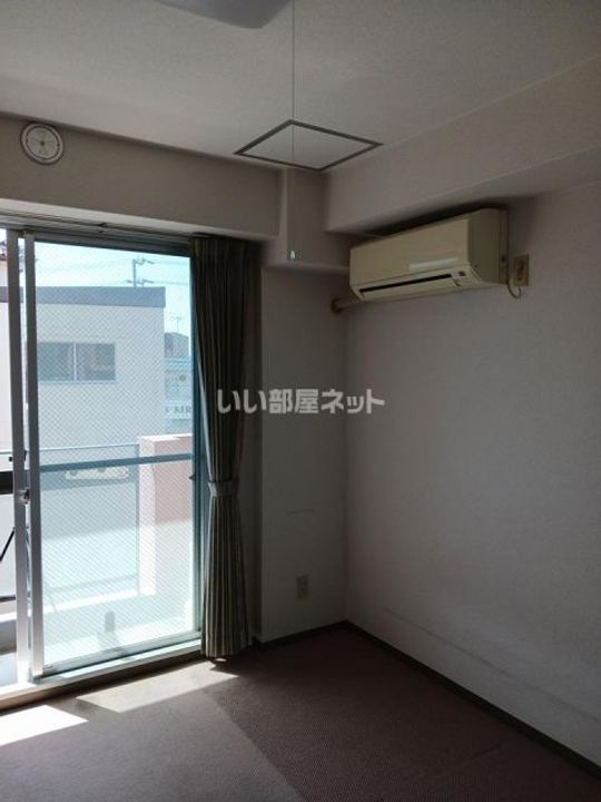 兵庫県小野市片山町(マンション)の賃貸物件の居間