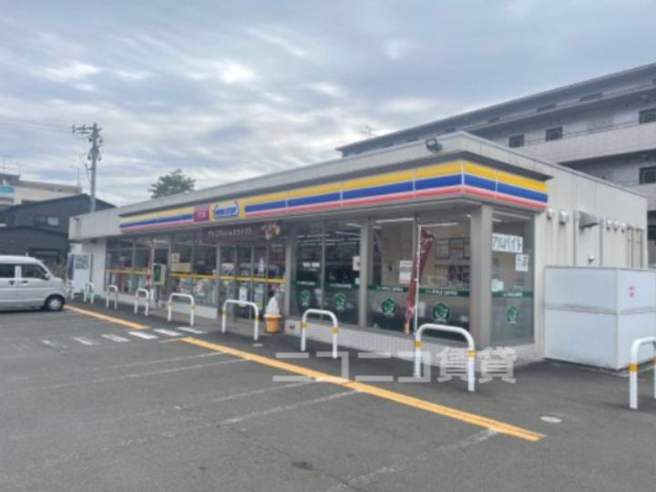 クローシェ泉中央の周辺