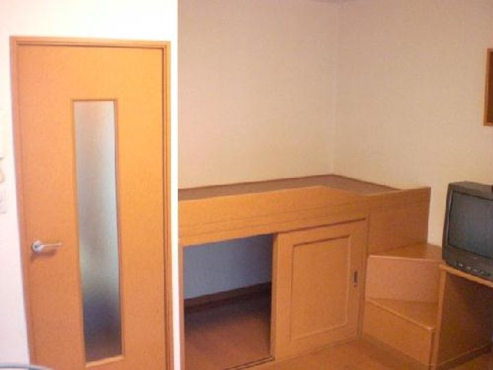 レオパレス花咲の居間