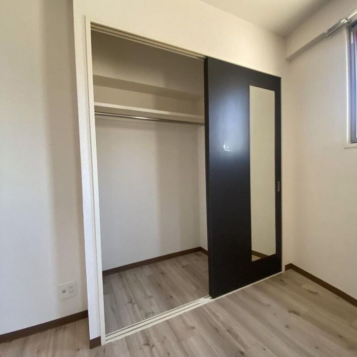 インペリアル新町の内装