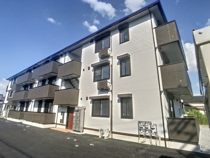 滋賀県東近江市五個荘竜田町(アパート)の賃貸物件の外観