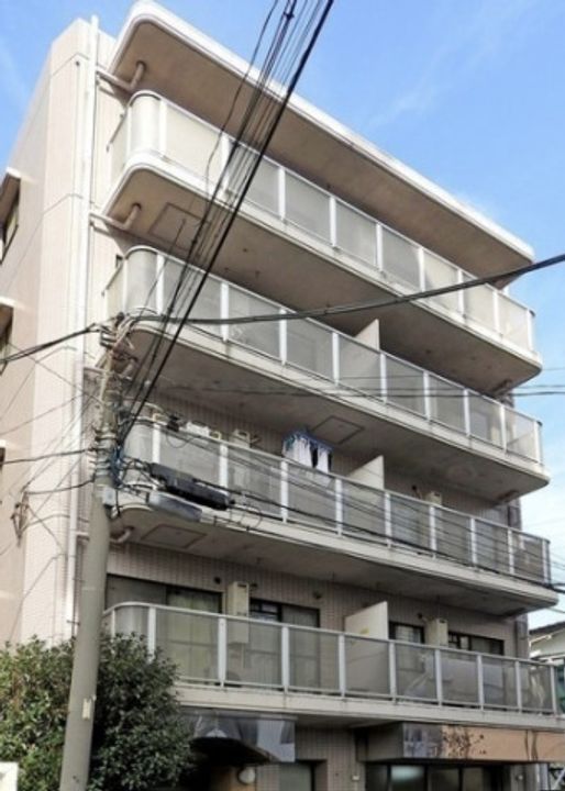 EASE PLASE 多摩川の外観