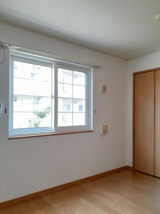 サンライズ幸の内装