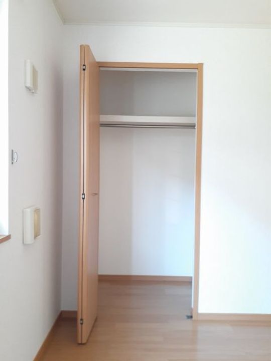 サンライズ幸の内装